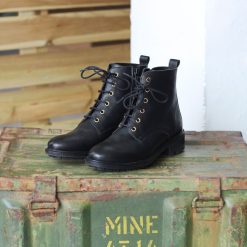 Bottines & Bottes | JULES & JENN Bottines Plates A Lacet Cuir Noir